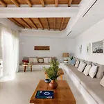 빌라 Myker Estate I 8-bdr, Luxury, Seaview, Pool