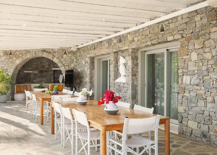 Myker Estate I 8-bdr, Luxury, Seaview, Pool