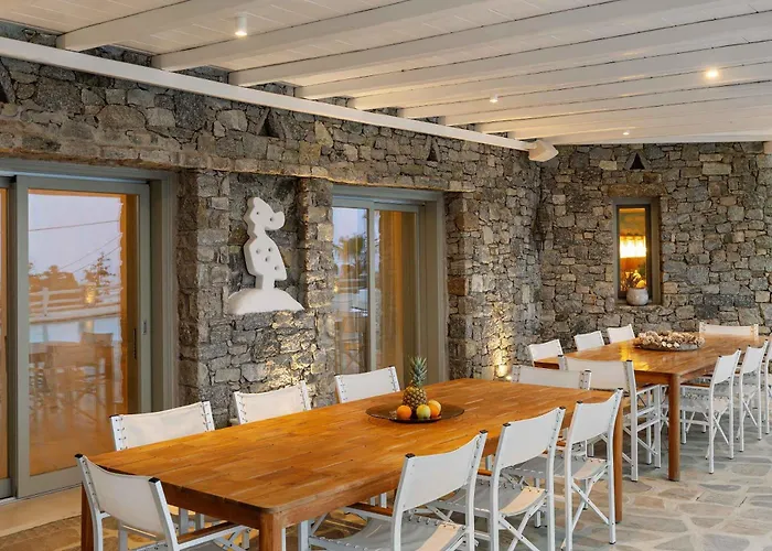 Myker Estate I 8-bdr, Luxury, Seaview, Pool