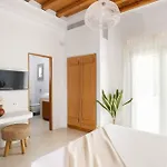 וילה Myker Estate I 8-bdr, Luxury, Seaview, Pool