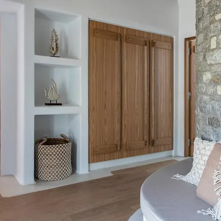 Ker By Ethos Hospitality- 5 Bedrooms Villa Mykonos Town