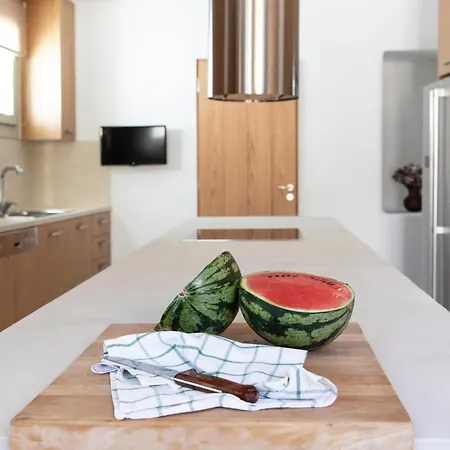 Ker By Ethos Hospitality- 5 Bedrooms *