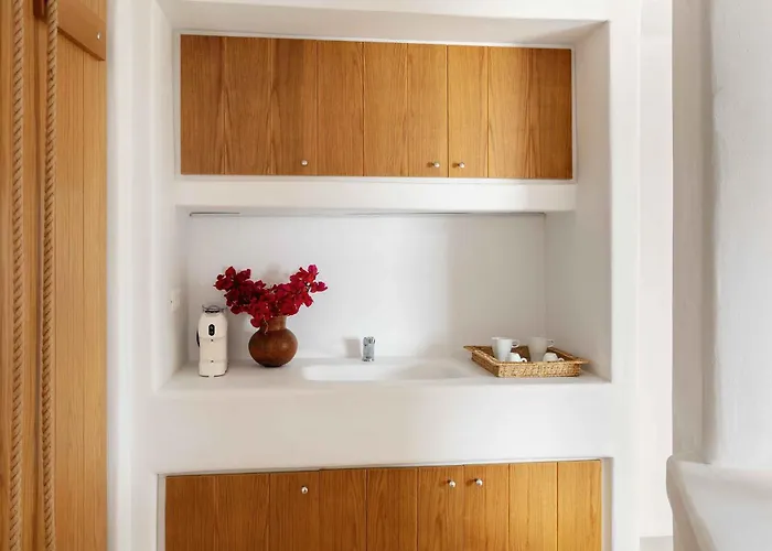 Villa Myker Estate I 8-bdr, Luxury, Seaview, Pool *