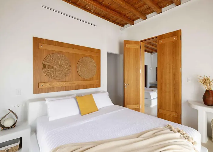 Βίλα Myker Estate I 8-bdr, Luxury, Seaview, Pool Plintri